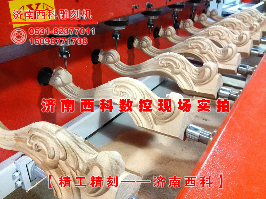 佛像雕刻机雕刻现场